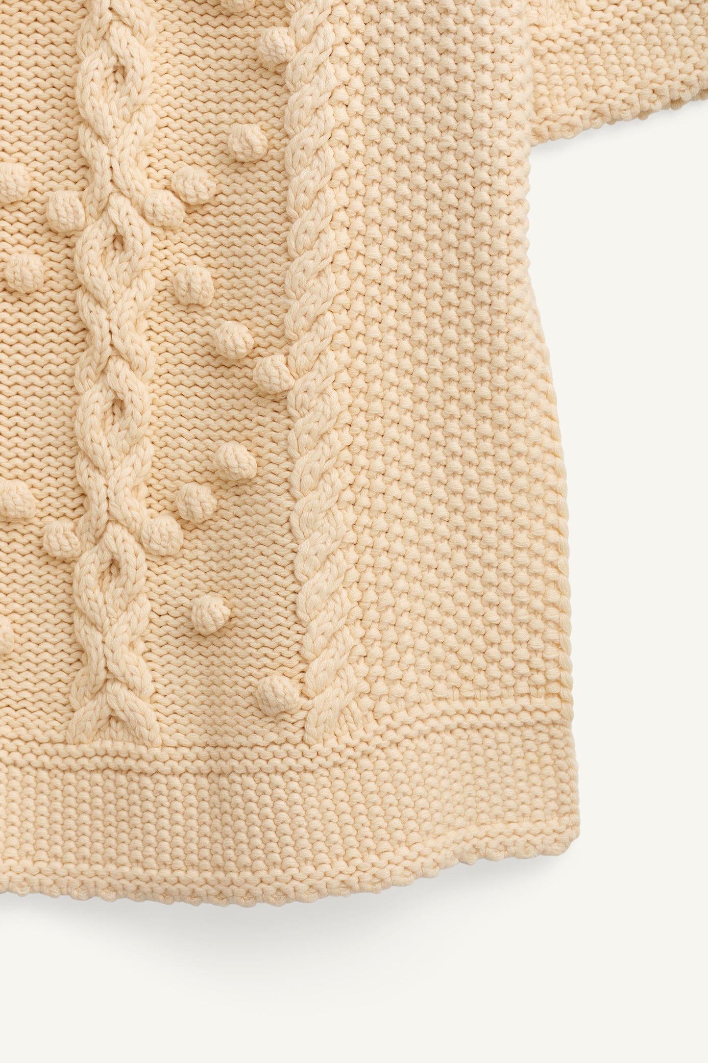 Poncho Punto Cordones Limited Edition